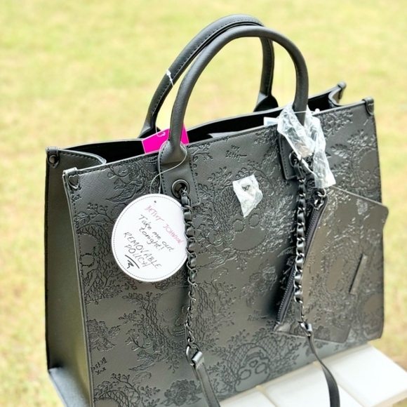 Betsey Johnson Handbags - Betsey Johnson "skulltatstic"  black skull 2 PC large tote with wristlet XOKIARA